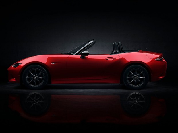 2016-mazda-mx-5-enthuellt-weltpremiere-3-620x465.jpg