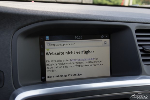 volvo-v60-2014-facelift-sensus-connected-touch-display