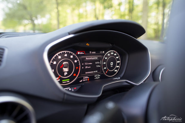 Audi TT Roadster virtual cockpit