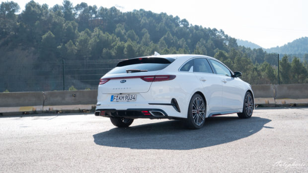 2019 Kia ProCeed GT weiss Heck