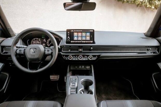 Honda Civic Hybrid Advance Cockpit
